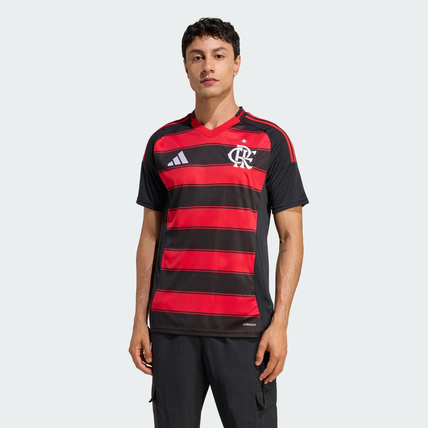 Camisa Adidas Flamengo 2025/26 I L. ARAÚJO N° 7
