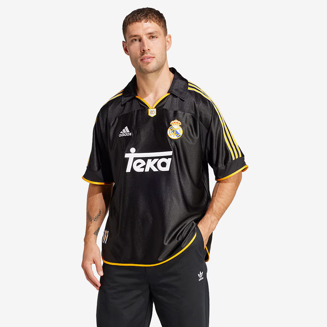 Camisa Retrô Real Madrid 99/2000 II