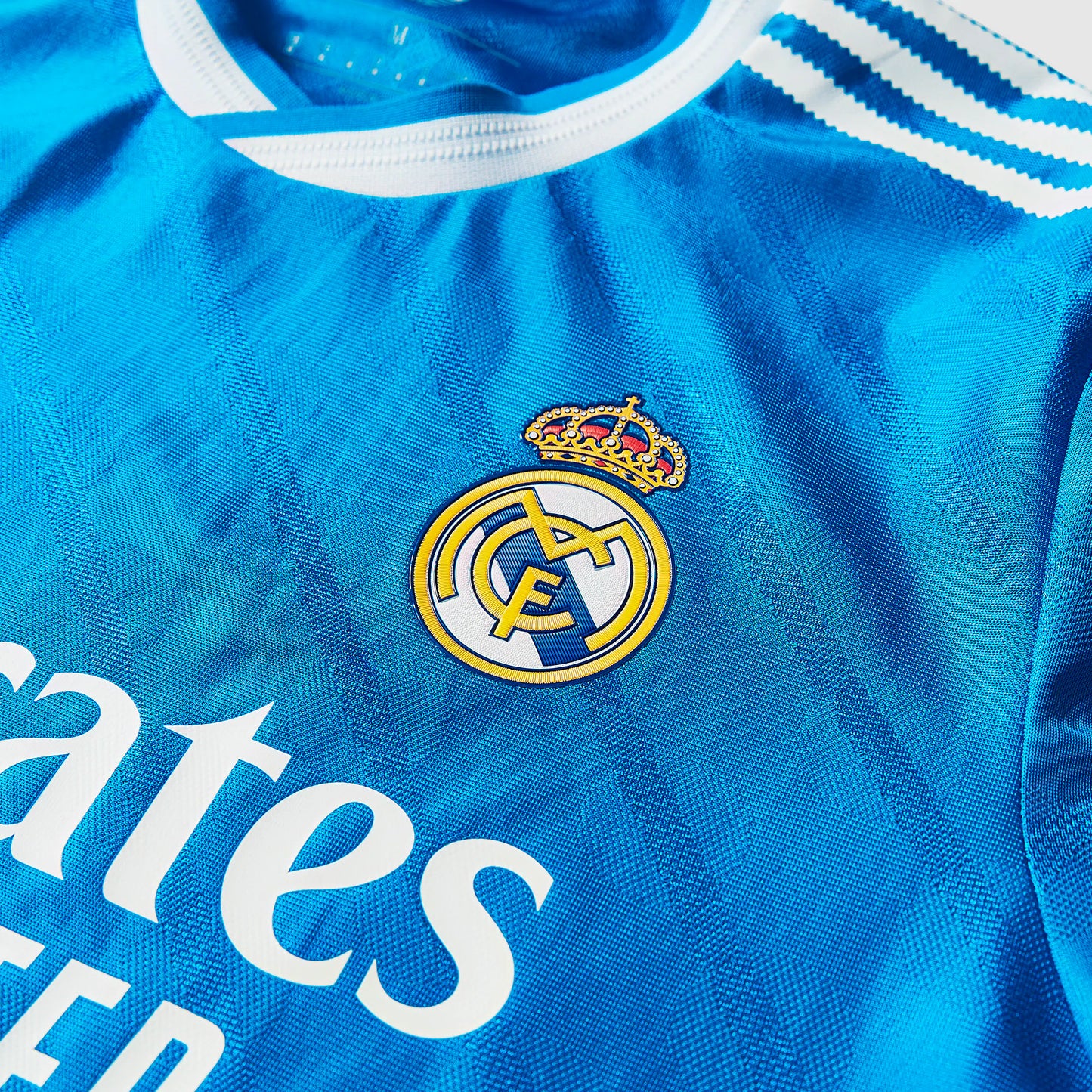 Camisa Adidas Real Madrid 2025/2026 III Torcedor